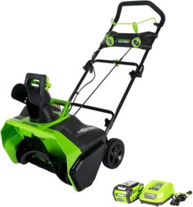 3. Greenworks 40V Cordless Snow Blower